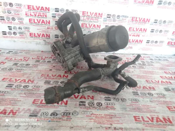 038115380C | Yağ Filtre Kütüğü VAG