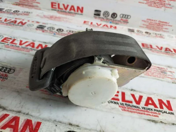 6J0857805B | Seat Ibiza Arka Sağ Emniyet Kemeri VAG