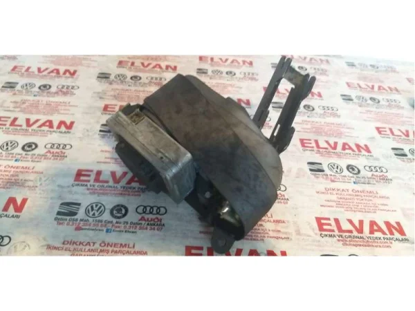 1M0857706A | Seat Leon Ön Sağ Emniyet Kemeri VAG