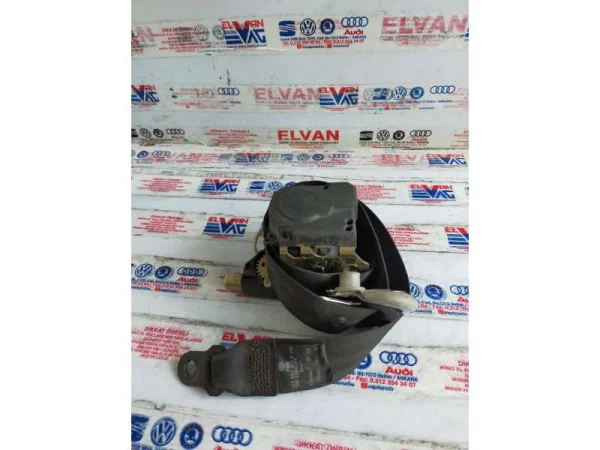 2K0857806B | VW Caddy Ön Sağ Emniyet Kemeri VAG