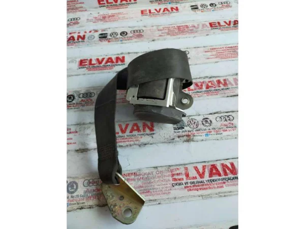 1K6857806D | VW Golf Sağ Arka Emniyet Kemeri VAG