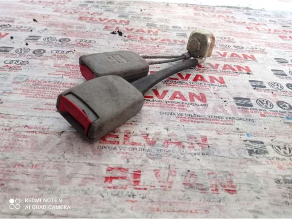 3B0857739A | VW Passat Arka Emniyet Kemeri Tokası VAG