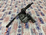 4B0713125D | Vites Halat Braketi | Audi A4, A6 - 2