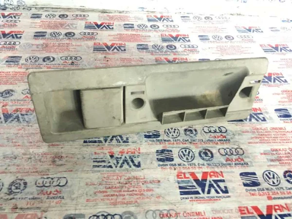 9017600361 | İç Arka Kapı Kolu VAG
