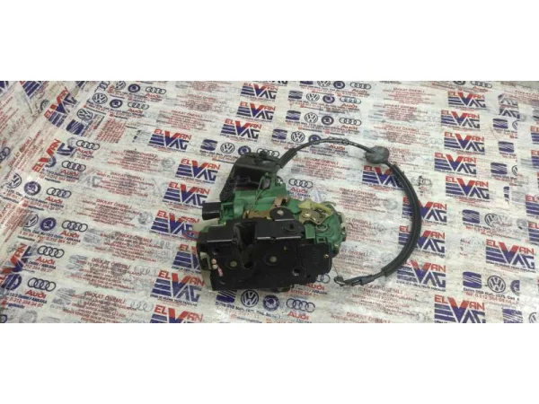 3B0839085F | VW Passat Arka İç Kapı Açma Teli VAG