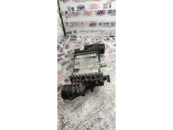 04L145749L | İntercooler Radyatörü | VW Crafter, Transporter VAG