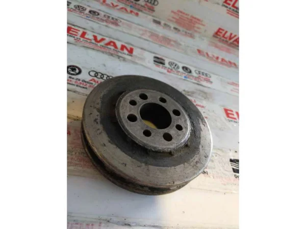 068105243 | Audi 80 Serisi Krank Kasnağı VAG