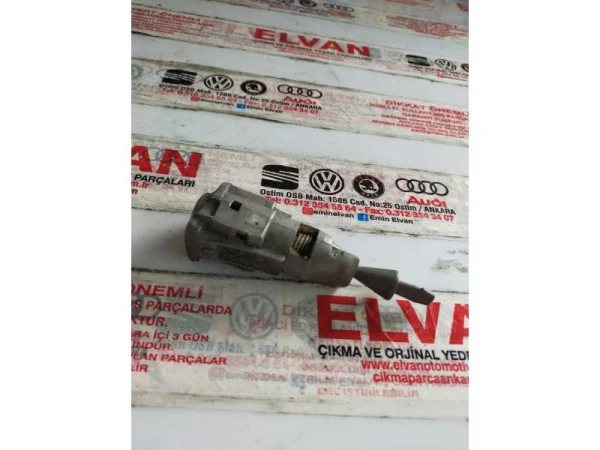 6R0837167 | Sağ Ön Kapı Kilit Silindiri VAG