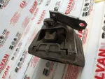1J0199588B | Motor Takozu | VW Bora, Golf, Jetta - Audi A3 - 2