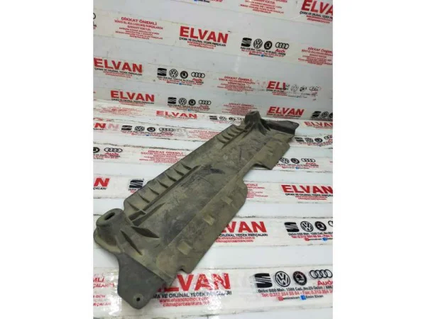 8V5825230A | Audi A3 Alt Muhafaza VAG