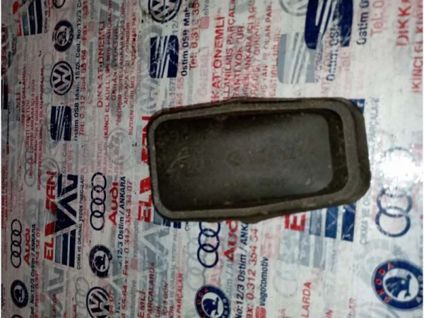 5J7885529A | Skoda Roomster Koltuk Altı Trim Stoperi VAG