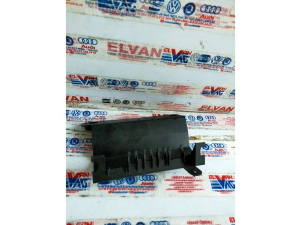 4E0971806A | Audi A8 Kablo Tutucusu VAG