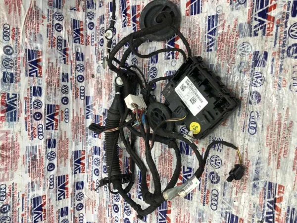 8W0971029CJ | Audi A4 Kapı Elektrik Tesisatı VAG