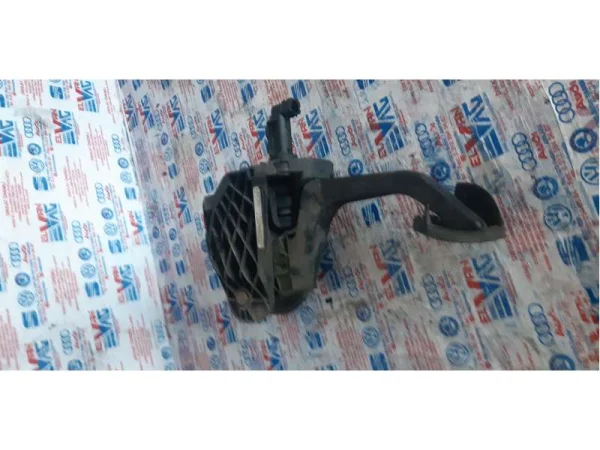 1T1721059B | Debriyaj Alt Merkezi VAG