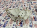 3C0837868C | VW Passat Sağ Ön Kapı Kilit Sabitleme Braketi - 2
