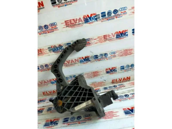 3C1721059AC | Debriyaj Pedalı VAG