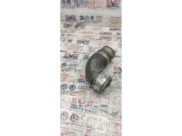 1T0145790E | Turbo Hortumu | VW Golf, Touran - Audi A3 VAG