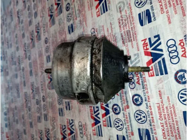 8D0199382E | Sağ Motor Takozu VAG