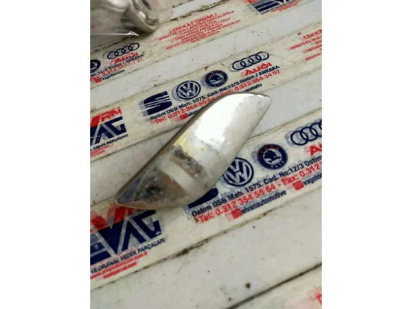 24795500L | Far Fıskiye Kapağı VAG