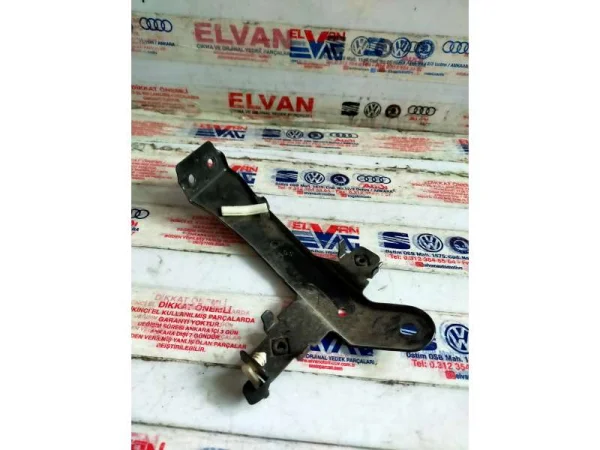 8P1863346A | Audi A3 Torpido Gözü Kapağı VAG