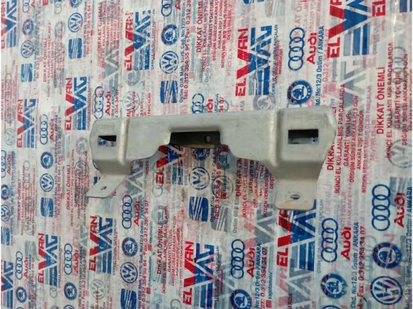 3T0858687A | Skoda Superb Tavan Tutamağı Bağlantı Braketi VAG