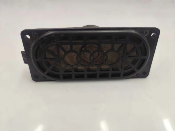 8P0035362B | Orta Göğüs Hoparlörü | Audi A3, RS 3 VAG