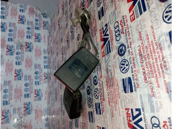 8L0857739A | Audi A3 Arka Emniyet Kemeri Tokası VAG