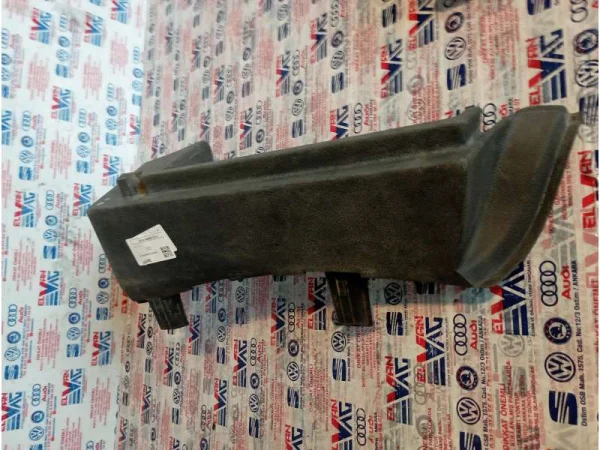 6Q6867761E | VW Polo Bagaj Kapağı İç Döşemesi VAG