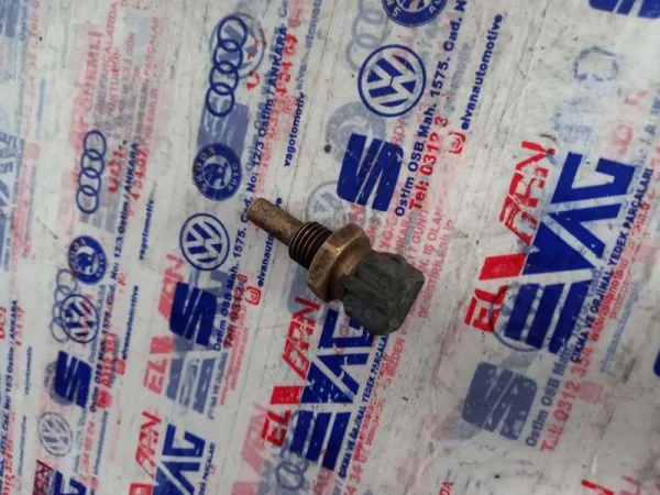 028130026 | Yağ Sıcaklık Sensörü VAG