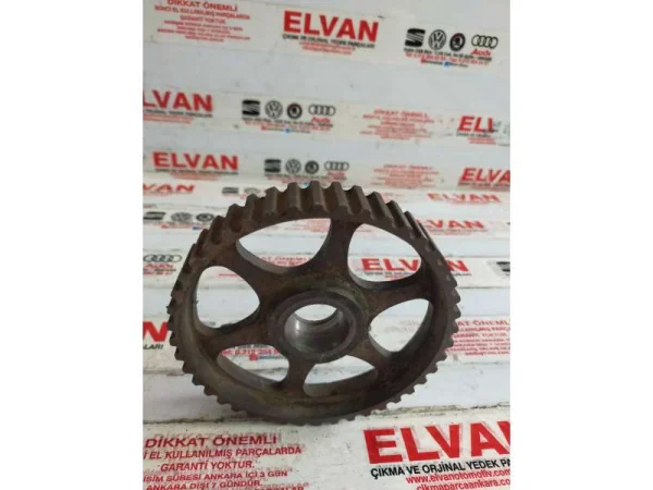 031109111C | VW Polo Eksantrik Dişlisi VAG