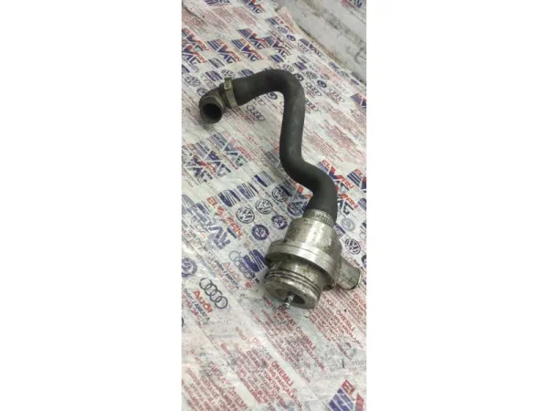035133989A | Vakum Bağlantı Rakoru | VW Passat - Audi 100 Serisi, 200 Serisi, A4, A6 - Skoda Superb VAG