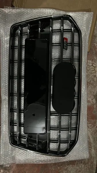4G0853651BJCKA | Audi A6 Ön Tampon Panjuru