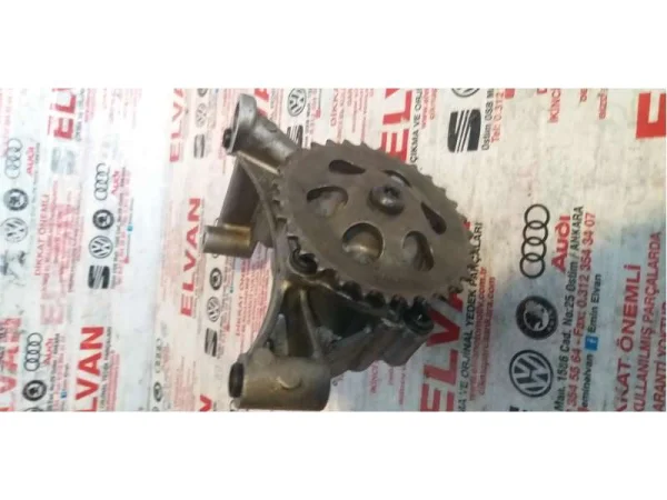 038115121 | Yağ Pompası | VW Bora, Golf - Audi A3, A4 - Seat Cordoba, Ibiza VAG
