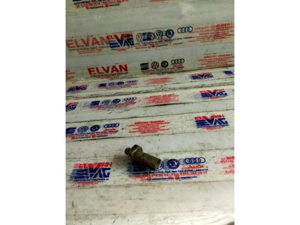 038919081G | Yağ Müşürü | VW Transporter - Audi A3, A4, A6, A8, Q7 VAG