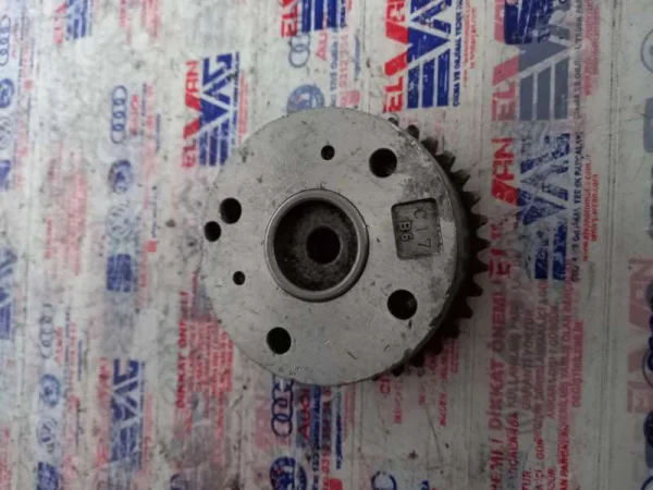 03C109088D | VW Polo Eksantrik Mili Regülatörü VAG