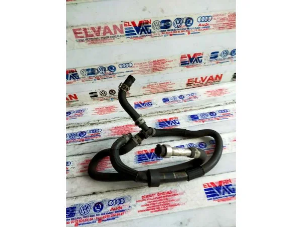 03C133679BC | VW Tiguan Yakıt Borusu VAG