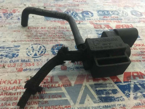 03C133784A | Vakum Hortumu | VW Golf, Polo, Touran VAG