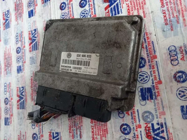03E906033 | VW Polo Motor Beyni VAG
