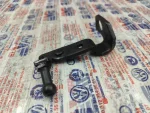 03G103390A | Motor Kapağı Bağlantı Ayağı | VW Golf, Jetta - Audi A3, A4 - Seat Altea, Leon - 2