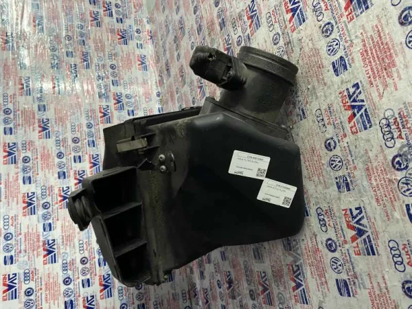 058133843 | Hava Filtresi | VW Passat - Audi A4, A6 - Skoda Superb VAG