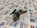 06E971497C | Vuruntu Sensörü Braketi | Audi A4, A6, A8 - 2
