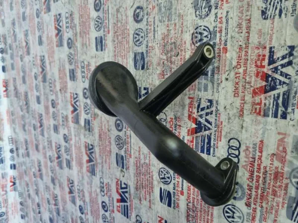06J115251P | VW Amarok Yağ Pompası Emiş Borusu VAG