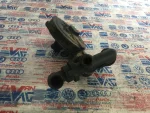 077103245C | VW Passat Karter Havalandırma Valfi - 3