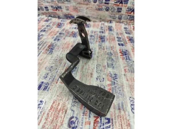 1J0711188C | Vites Seçici Burcu | VW Golf - Audi A3 VAG