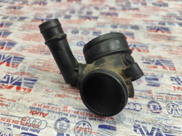 1K0129635D | Hava Filtre Kutusu Giriş Ağzı | VW CC, Golf, Jetta, Scirocco - Audi Q3 - Seat Alhambra VAG