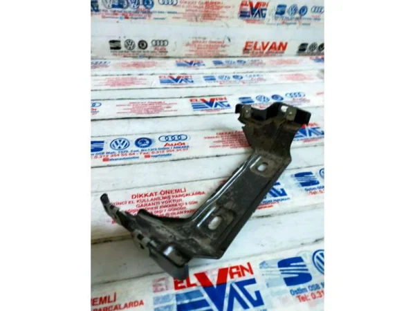 1K0863525A | Orta Konsol Bağlantı Demiri | VW Eos, Golf, Jetta, Scirocco VAG