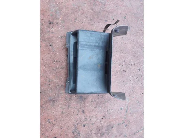 701857341 | Orta Konsol Torpido Gözü VAG