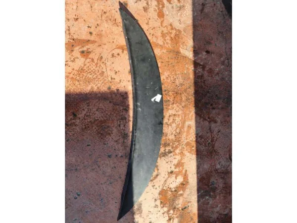 1P0854321 | Ön Silecek Izgarası VAG