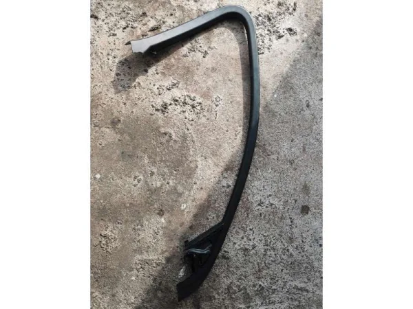 4G0867609 | Audi A6 Sol Ön Kapı Cam Çerçevesi VAG