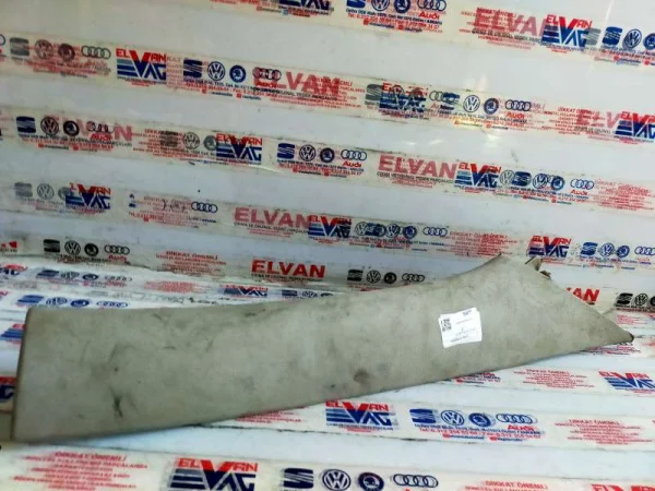 3T0868490 | Sağ Ön Direk Kaplaması VAG